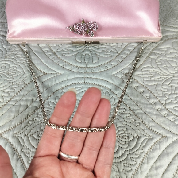 2/$30‎ Handmade Petal Pink Satin Womens Formal Womens Purse Handbag Whimsical - Picture 14 of 15
